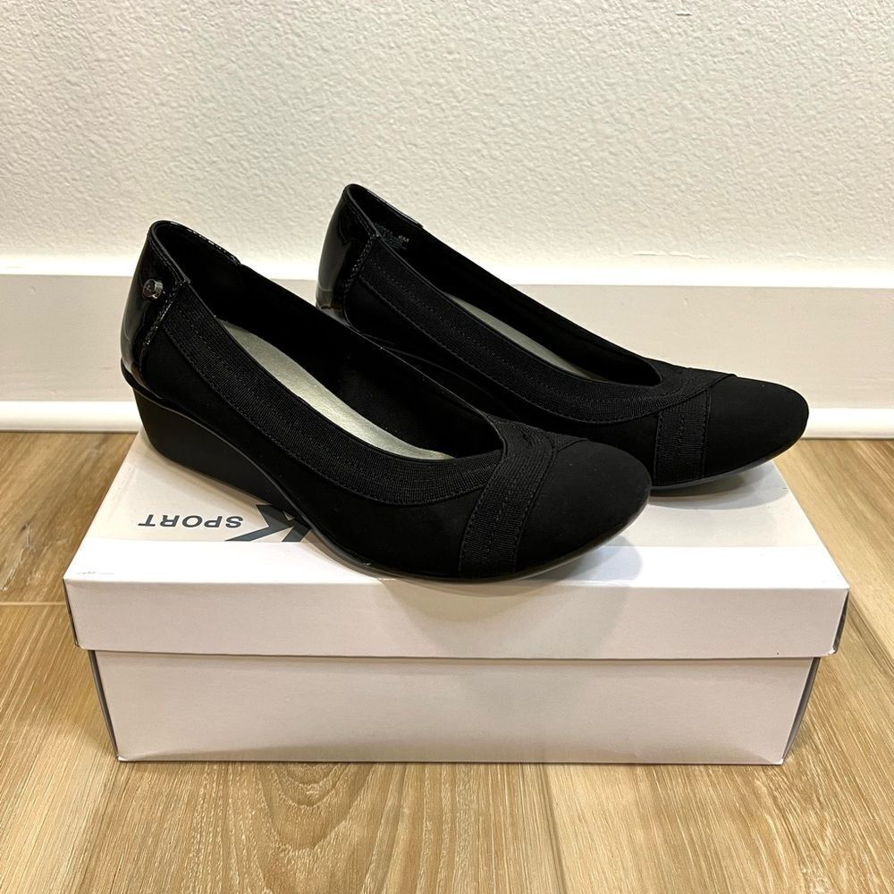 ANNE KLEIN Sport Black Slip On Wedges Size 6 - Picture 2 of 9